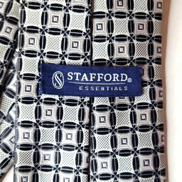STAFFORD ESSENTIALS Men's Necktie - Picture 6 of 6